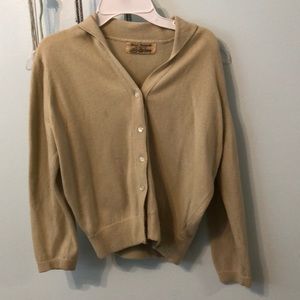 Green cashmere sweater